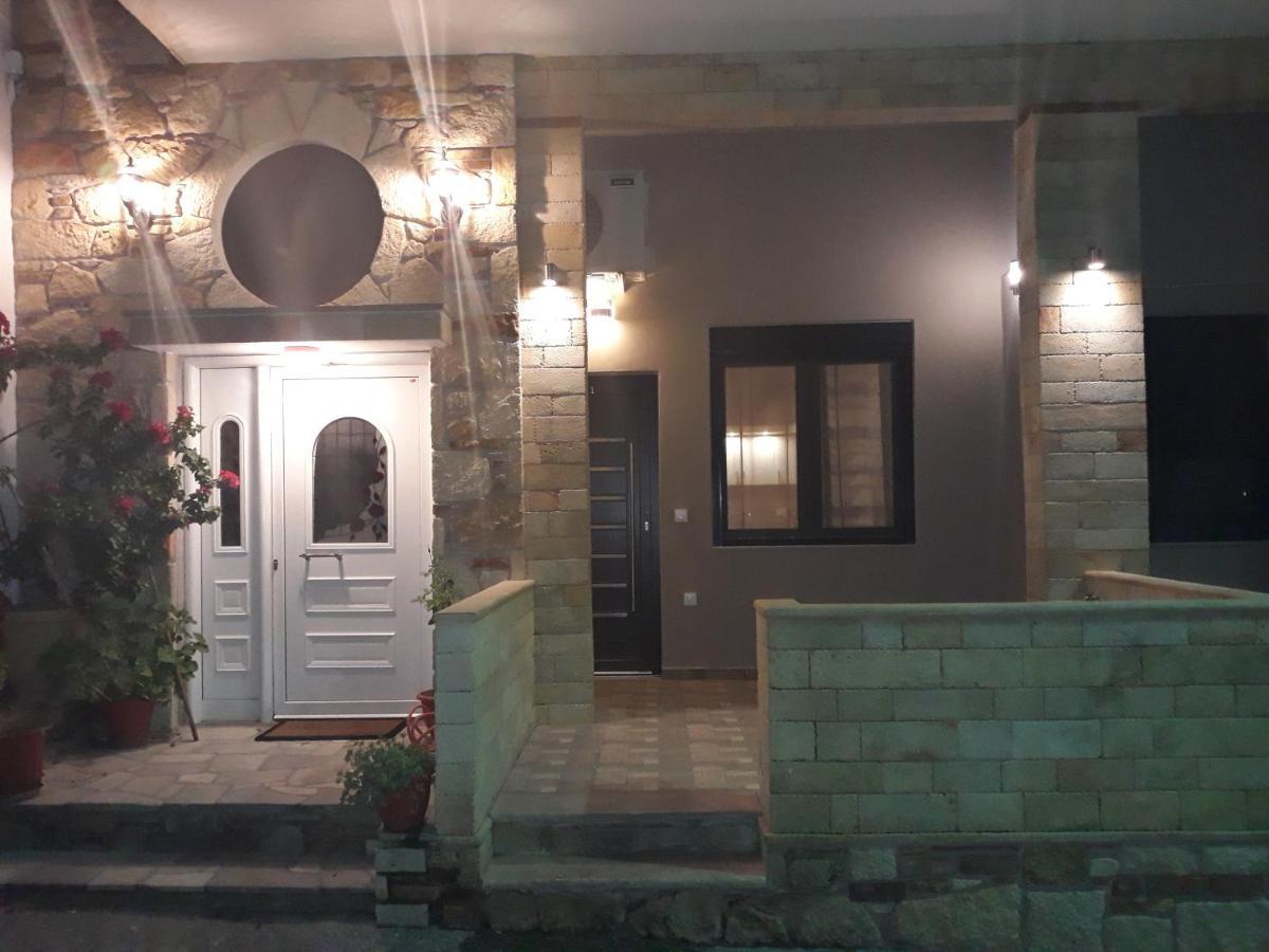 Evdokia'S Apartments And Rooms Neos Marmaras Exterior photo